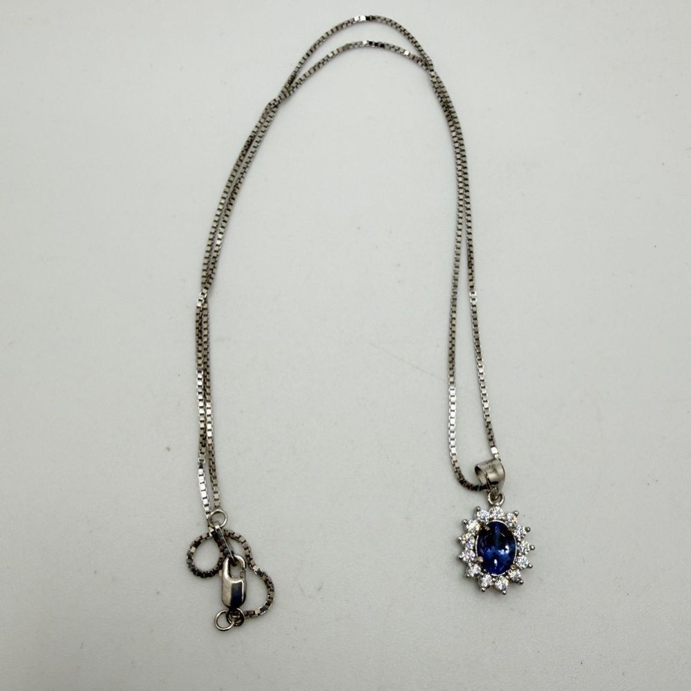 .97ct genuine tanzanite,‎  sterling silver pendant! FREE silver chain - 17”